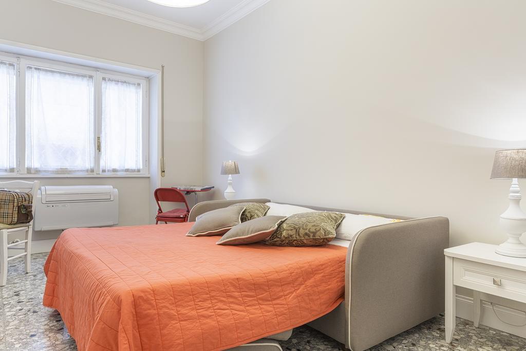 Aurora Guest House Рим Екстер'єр фото